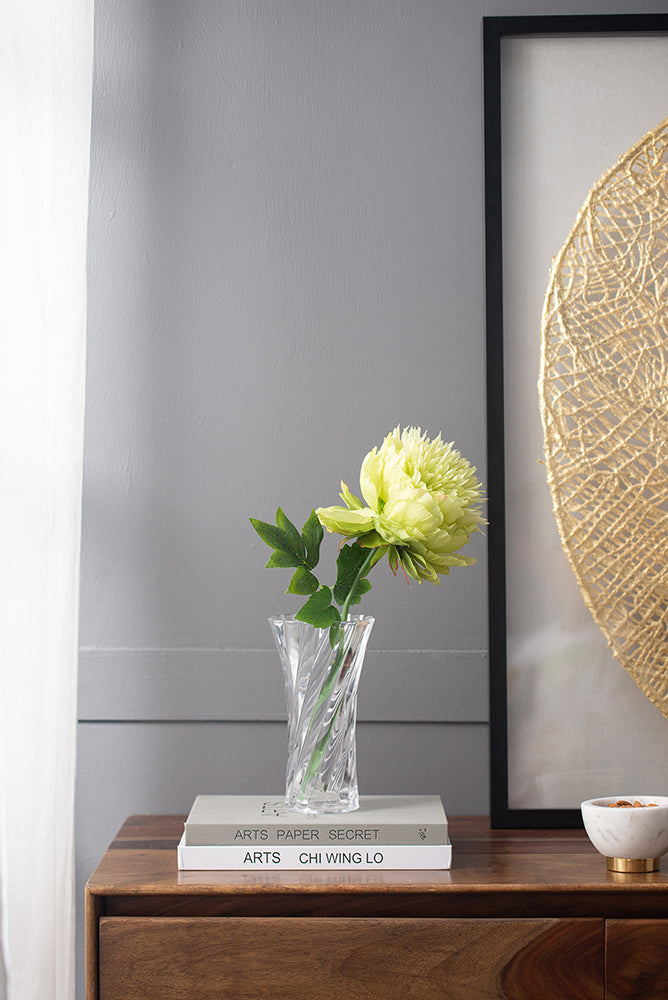 Clear Glass Curved Column 20cm Spiral Pattern Decorative Flower Vase