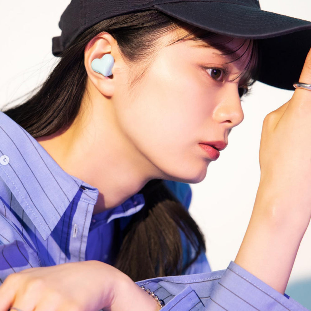 Wireless Bluetooth Heart Style Earphones - USB Rechargeable