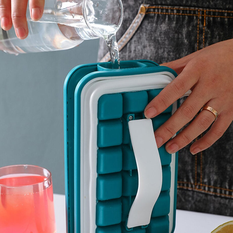 Water Tight Stackable Quick-Release Silicon Ice Cube Molder with Lid