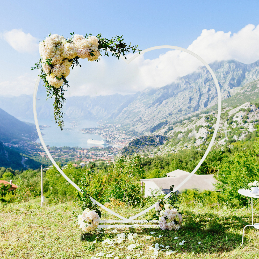Heart Shaped White Metal Balloon Arch Stand Frame Display Kit for Wedding