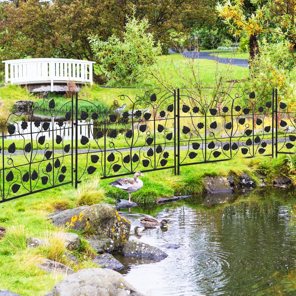 5 Piece Metal Garden Fence Set for Outdoor Garden
