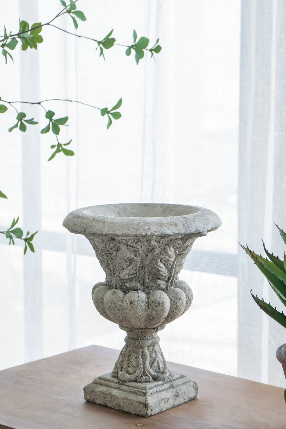 Danna Ornate Concrete Garden Urn Small Decorative Planter Antique Finish