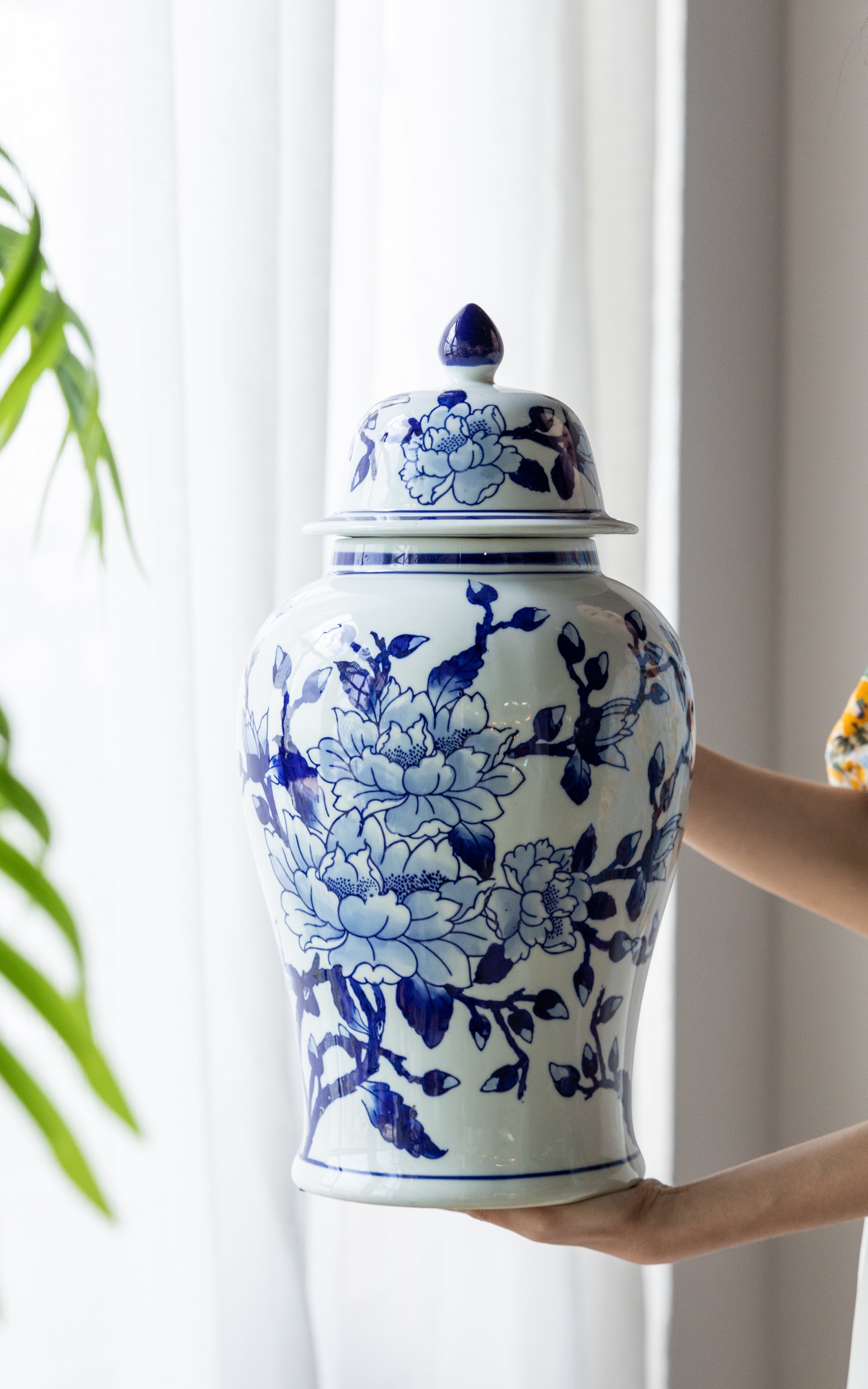 Magnolia Porcelain Ginger Jar 45.7cm Decorative Vase Ming Style