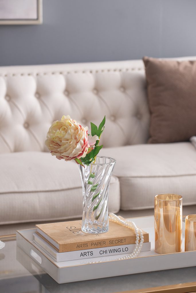 Clear Glass Curved Column 20cm Spiral Pattern Decorative Flower Vase