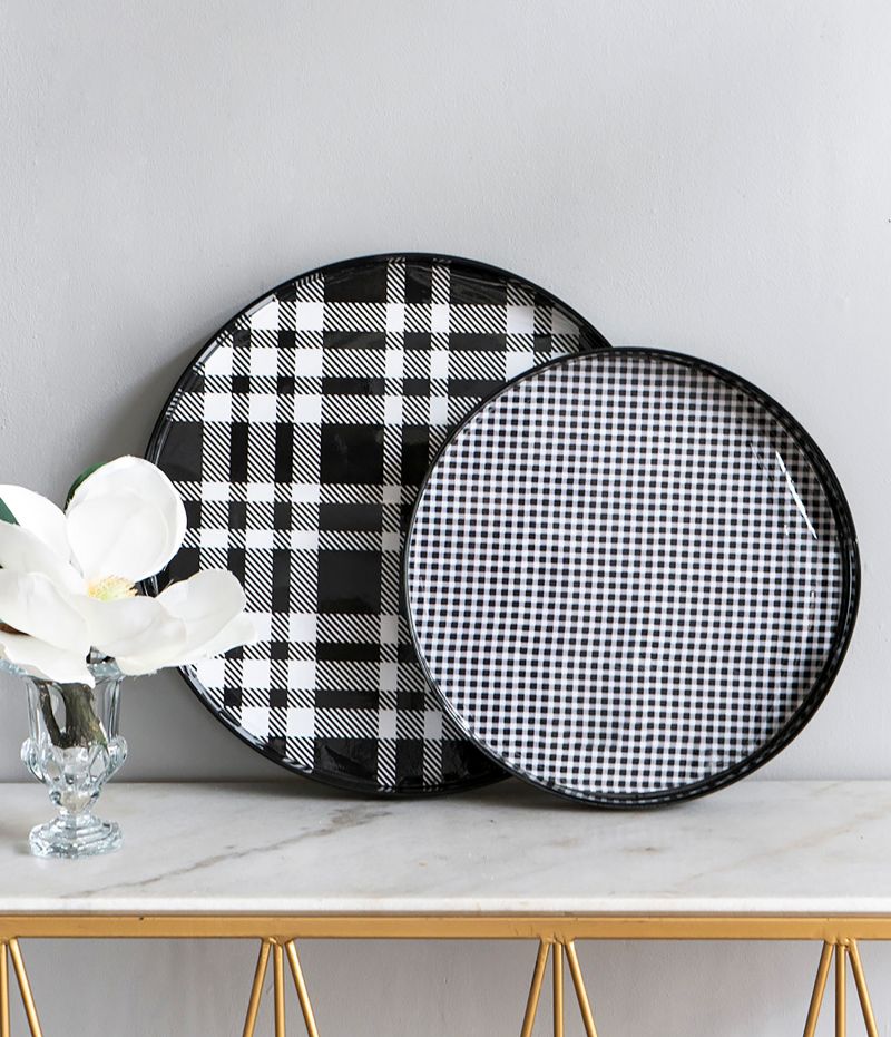 Set of 2 Black and Grey Plaid Motif Round Decorative Accent Plastic Trays