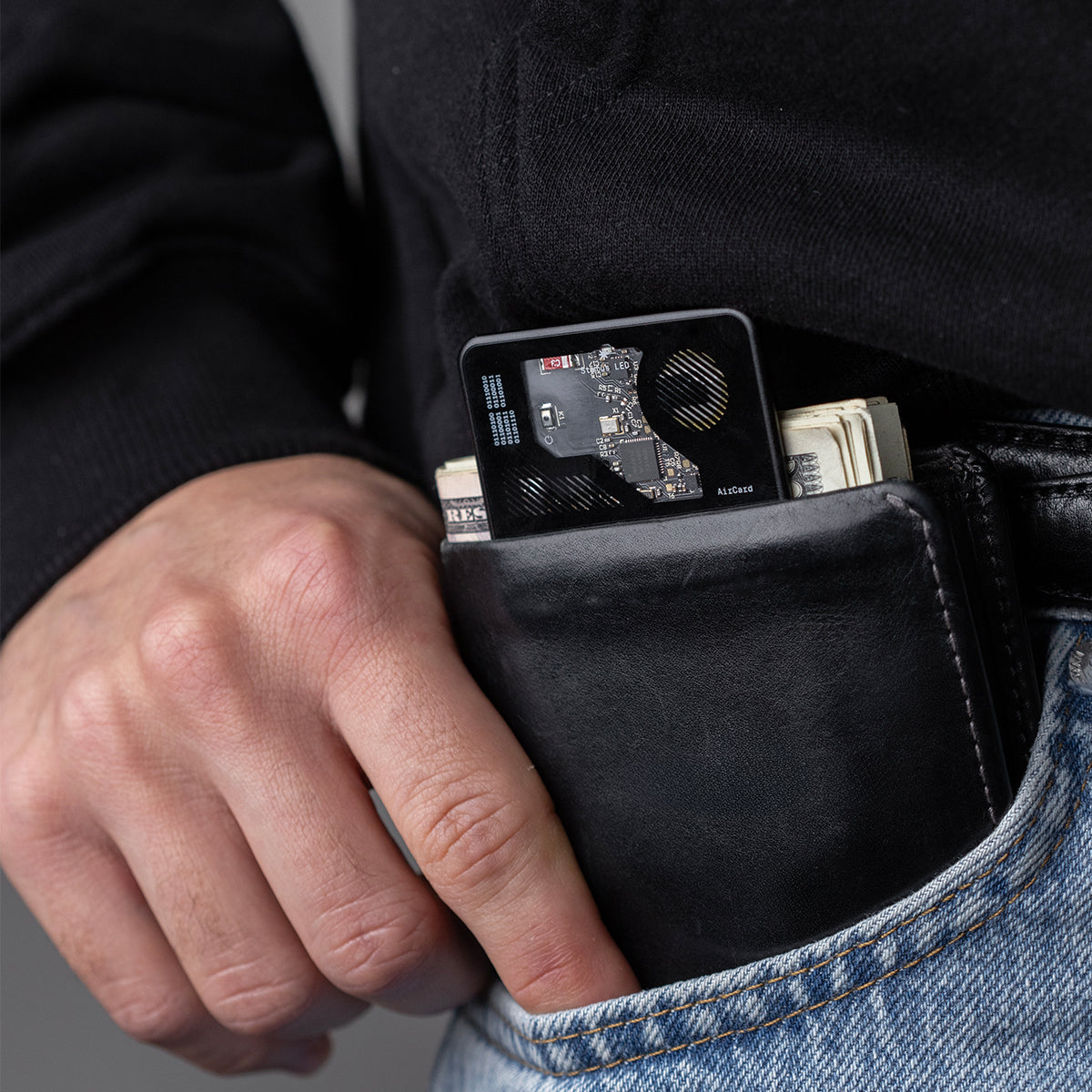 Rolling Square AirCard Card-sized Wallet Tracker