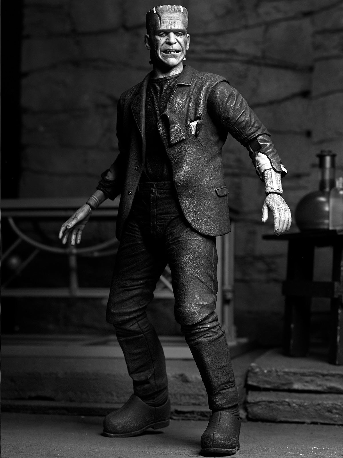 Frankenstein’s Monster B and W Ultimate Action Figure 7” by NECA with Accessories