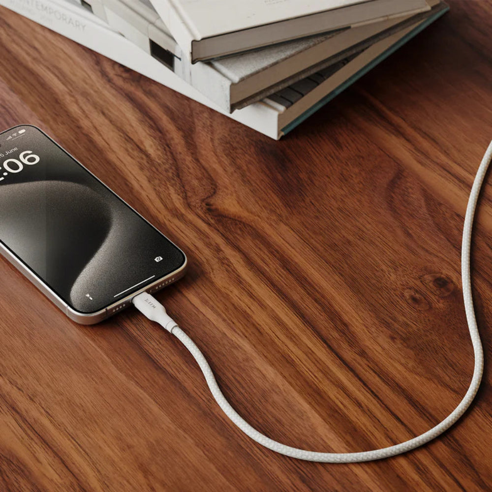 EFM USB-A to USB-C Braided Power and Data 1M CableTested to withstand 20000+ bends - White