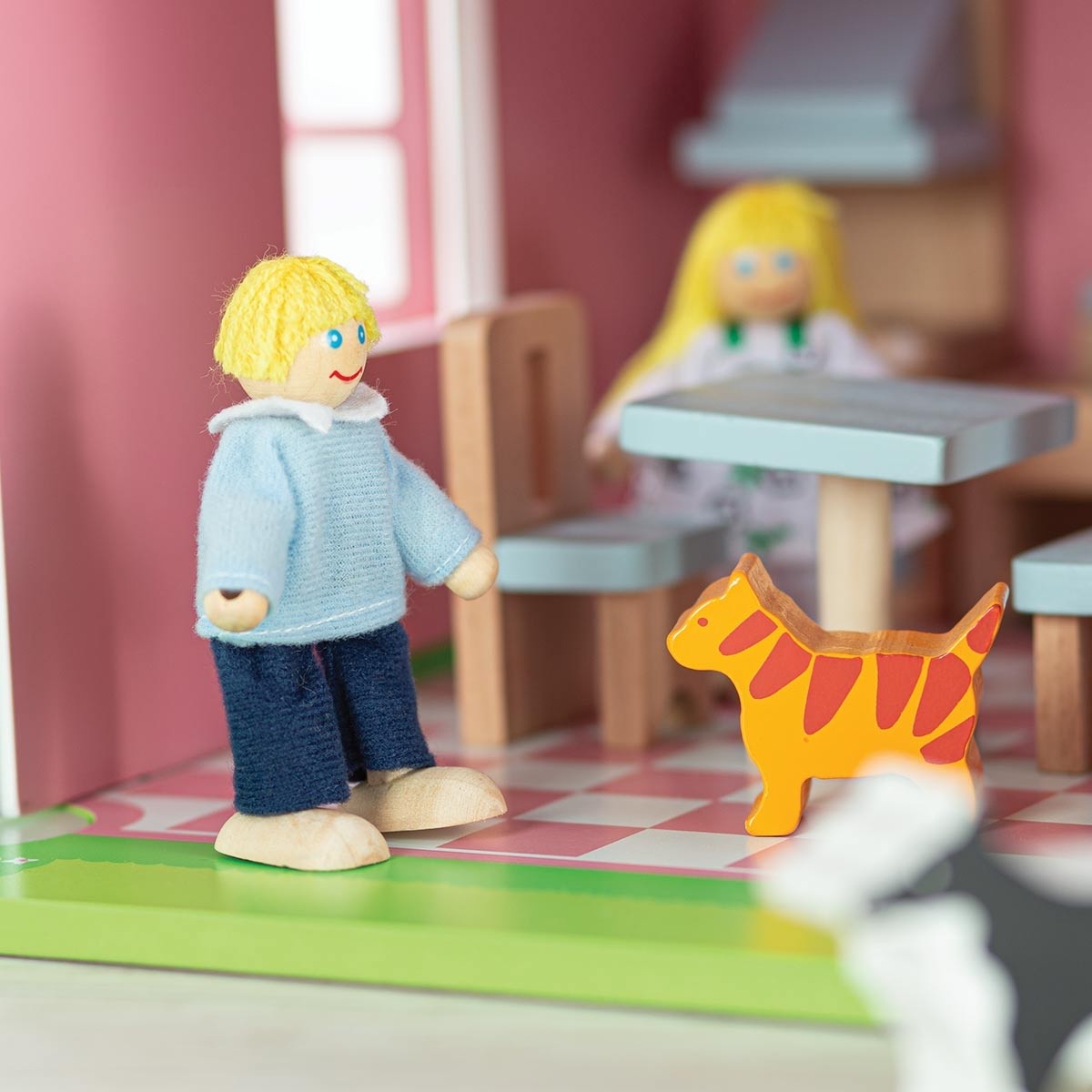 Bigjigs Toys Cottage Rose Dollhouse Miniature for Girls & Collectors