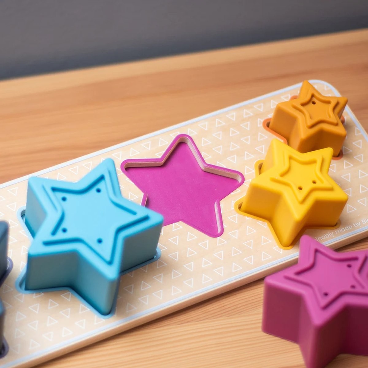 Bigjigs Toys Wooden Shooting Star Shape Sorter for Toddlers