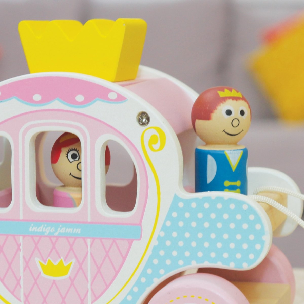 Indigo Jamm Princess Polly's Carriage Prince, Princess, Horse & Treasure Chest Play Set