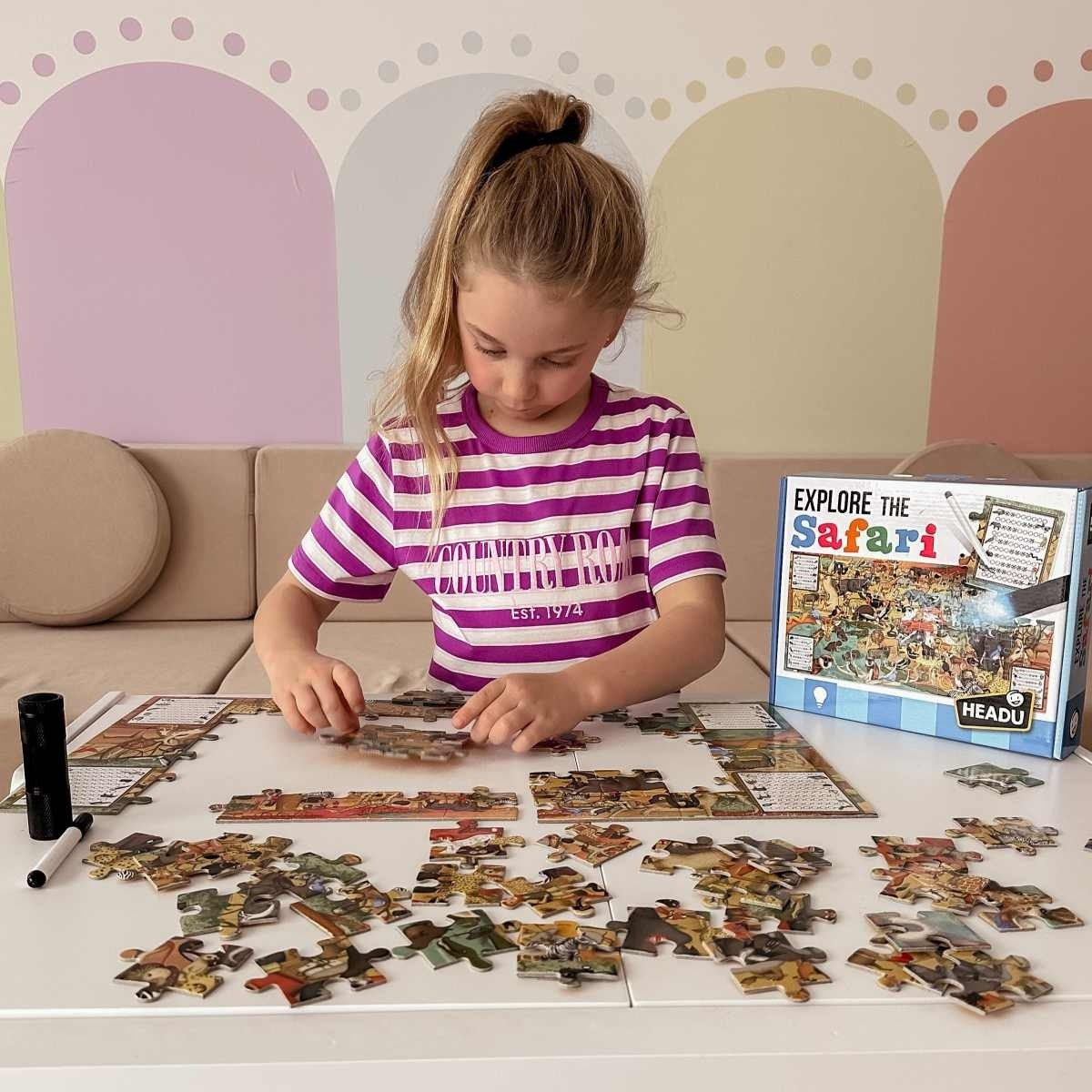 Headu Safari Animals Puzzle with Observation Cards and UV Torch