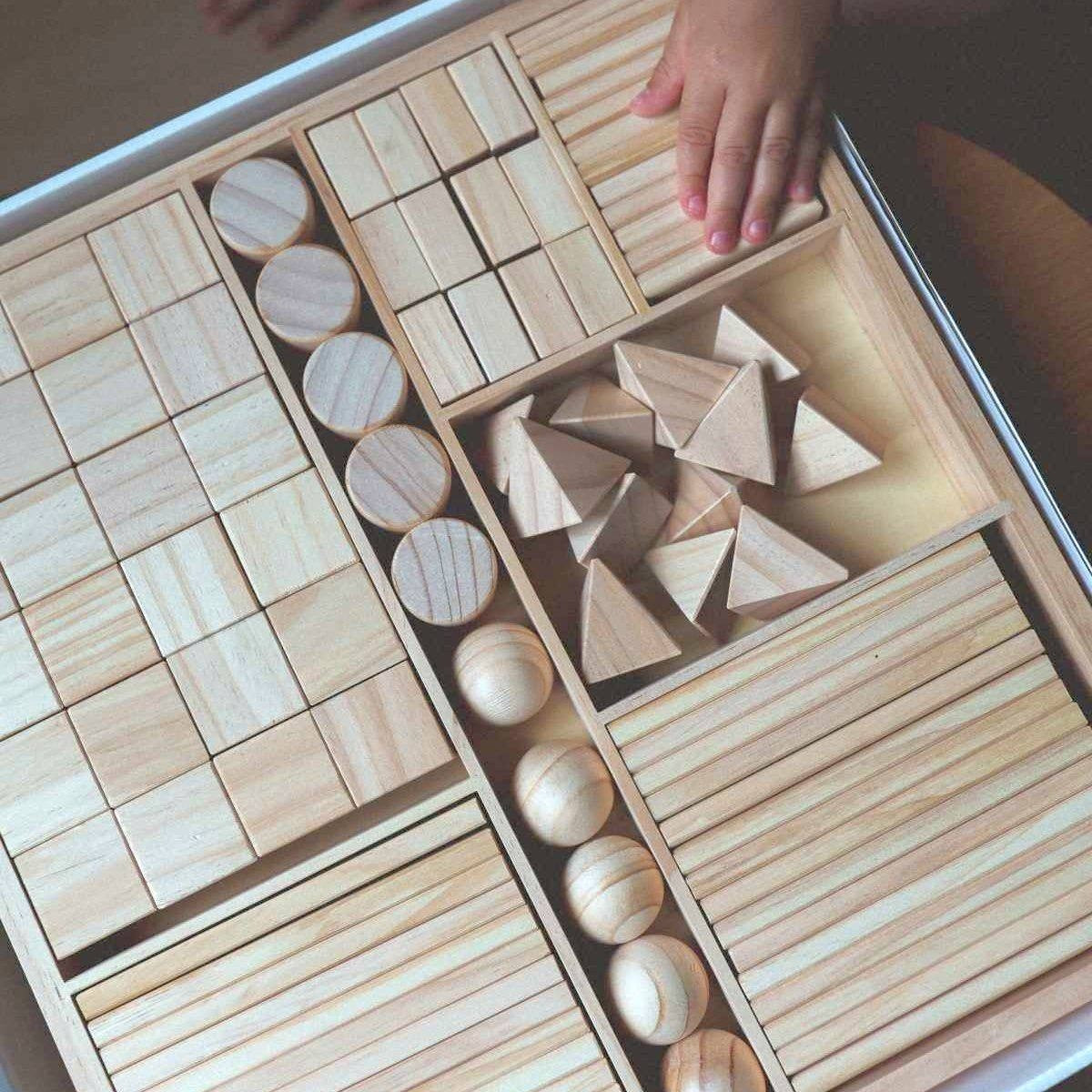 Kinderfeets Wooden Tray with 100 Wooden Blocks Natural