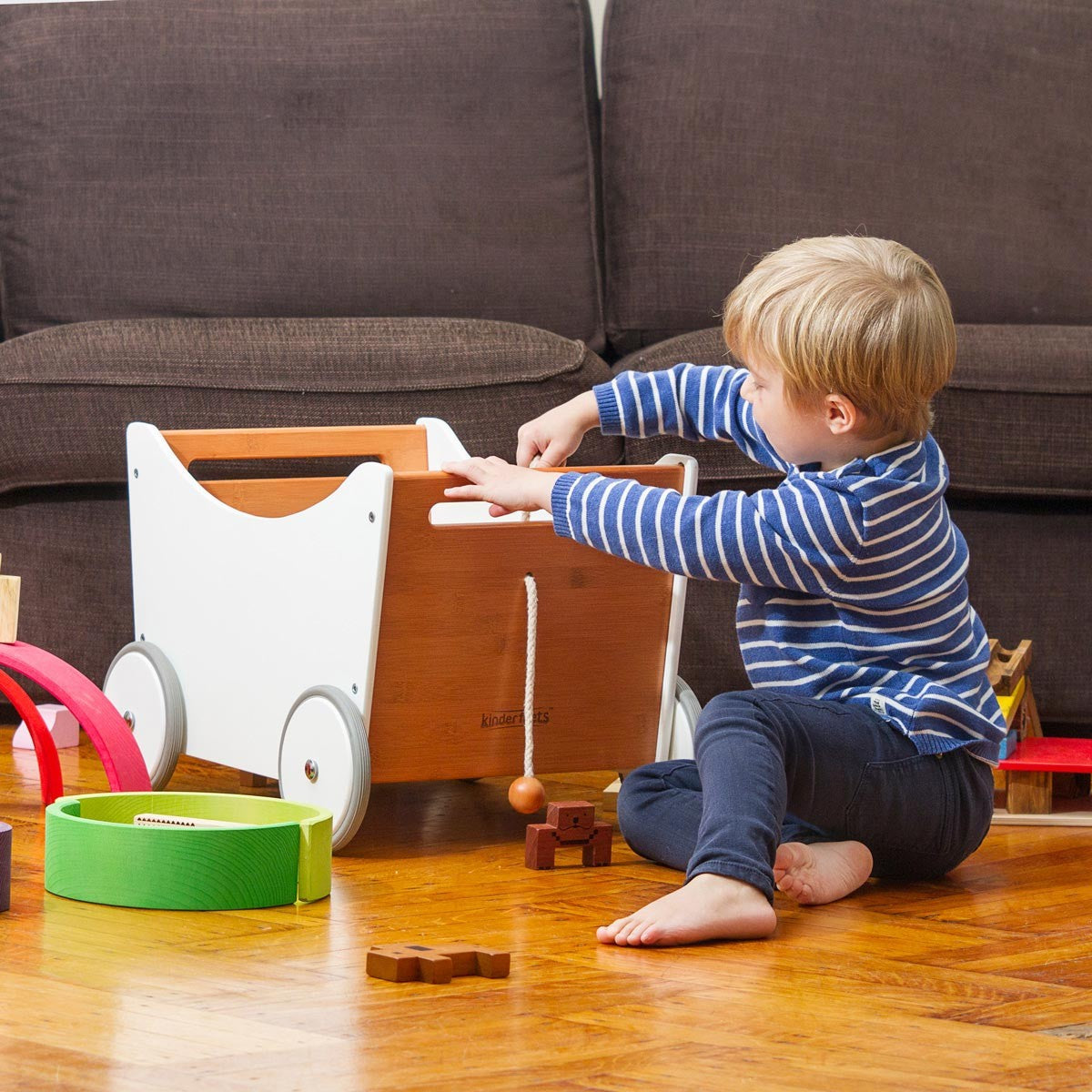 Kinderfeets Toy Box Walker