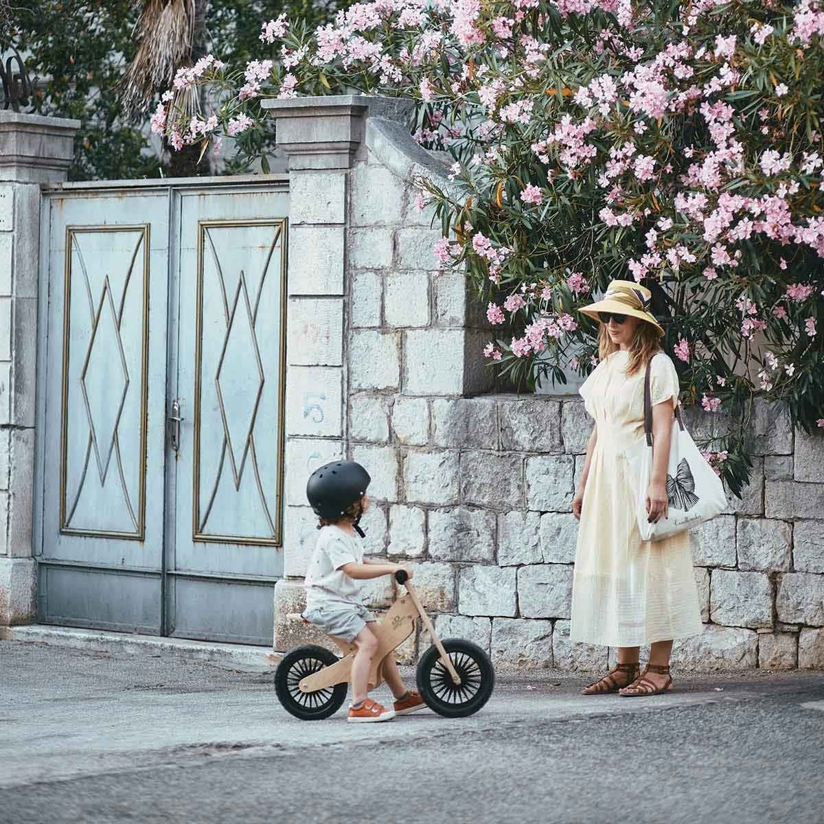 Kinderfeets Natural Wooden Balance Bike organic Ride-On Toy for Toddlers